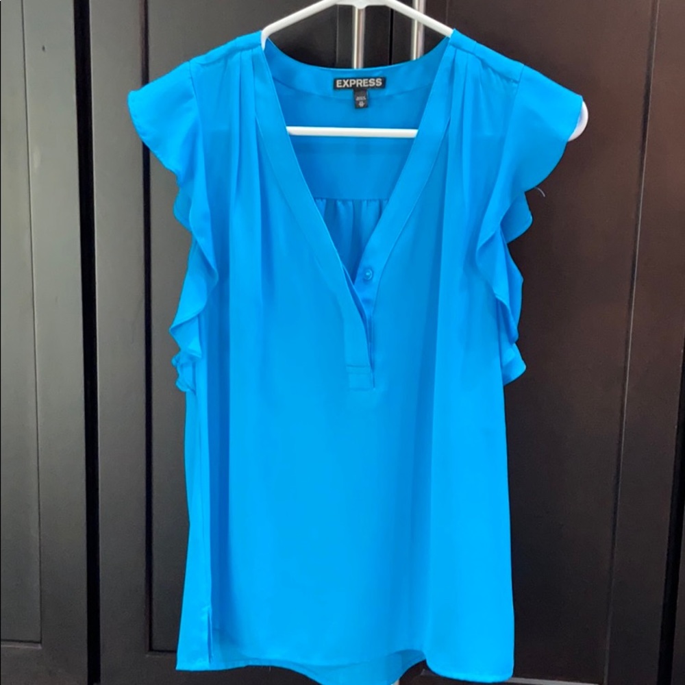 Express Top • bundle & save!!🛍